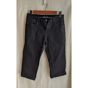 Relaxed Fit Jean Capris